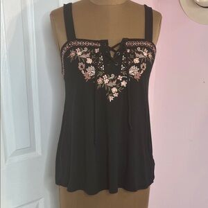 AEO Soft & Sexy Black Embroidered Halter Top Size Medium